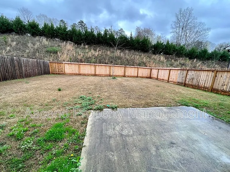 8592 Kensley Ln — Photo 34