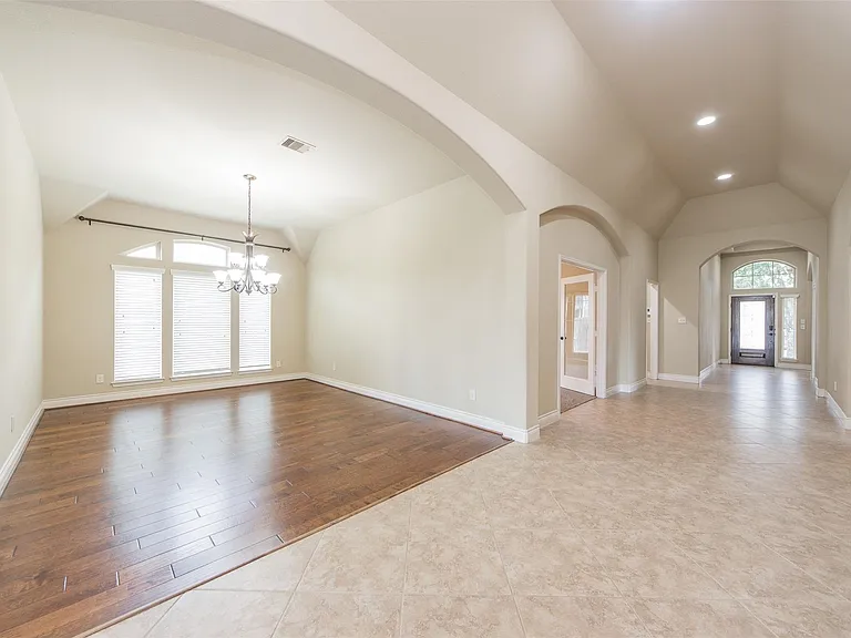 27106 Cross Pointe Ct — Photo 8