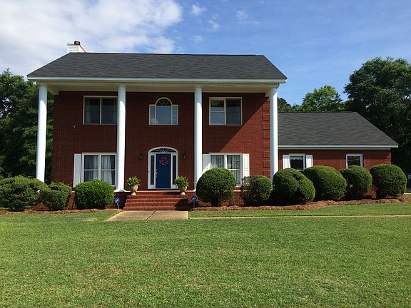 3rd image of 108 Oak Manor Ct