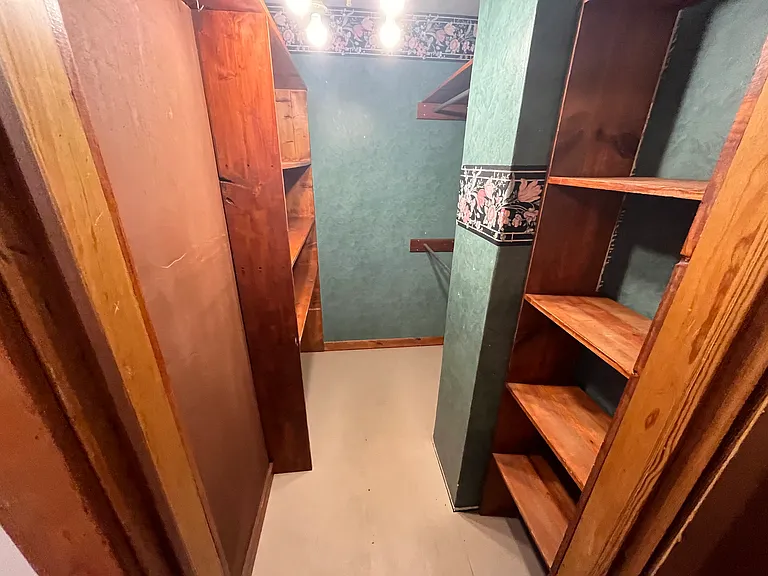 1005 Summer St — Photo 10