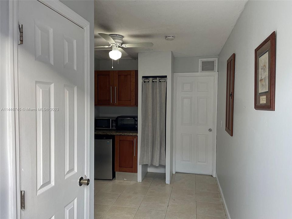 2nd image of 18014 SW 13th St Unit 1