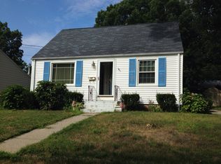 39 Spywood Ave, Warwick, RI 02888
