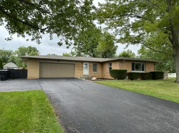 10131 N Balfer Dr W, Fortville, IN 46040