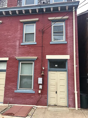 171 S 17th St Photo 1