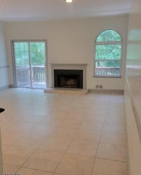 1076 Oakcroft Ln — Photo 14
