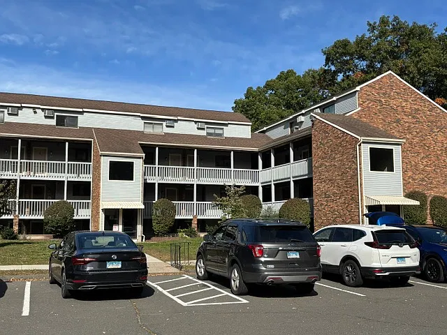 1 bed, 558 sqft, $1,500 — Photo 2