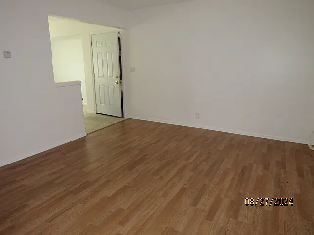3458 W 67th St #4 — Photo 17