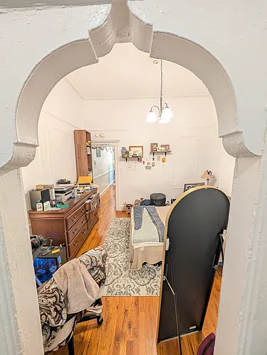 227 Troy Ave #1B Photo 1