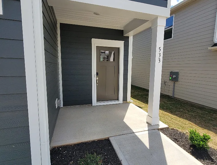 533 Crowder Pl — Photo 3
