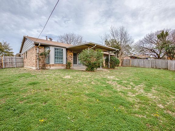 5th image of 1409 Lucille Dr
