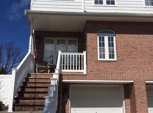 1089 Sheldon Ave, Staten Island, NY