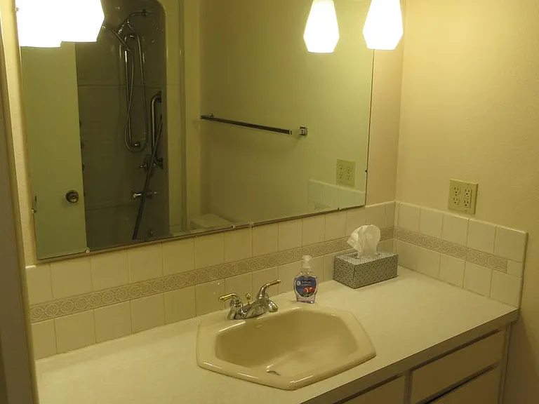 450 Lori Ave SE — Photo 21