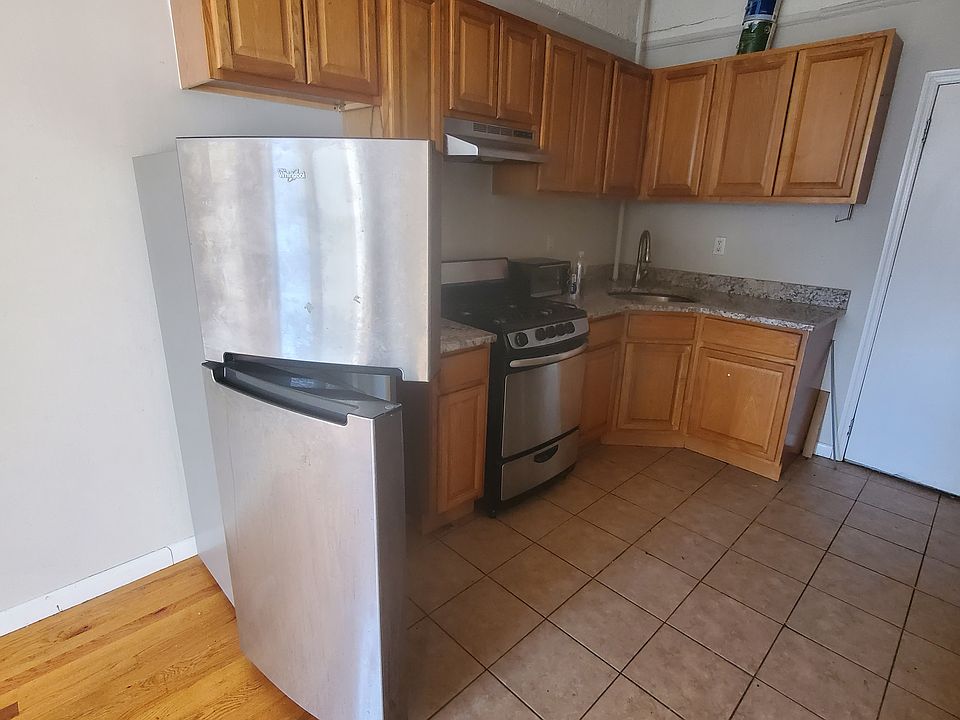 1st image of 31-13 30th Ave #2C