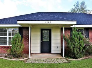 1101 N Perkins Ferry Rd, Lake Charles, LA 70611