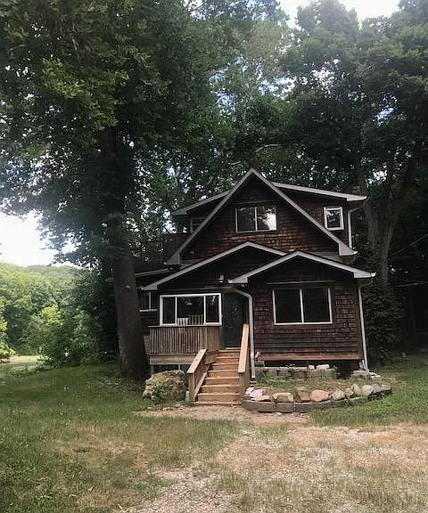 Riverview Dr — Photo 1
