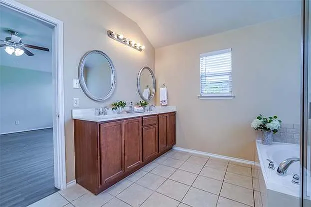 136 Meadow Crest Dr — Photo 31
