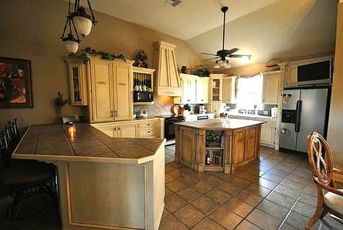 5th image of 3050 Cypress Lake Dr