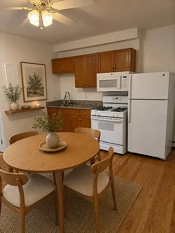 84 Hampshire St #1