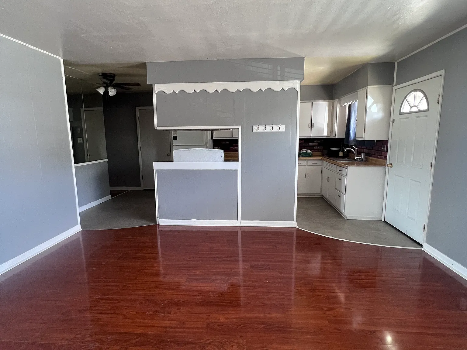 3 bed, 1100 sqft, $1,500 — Photo 4