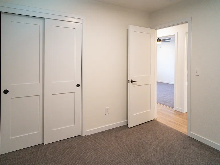 7340 S Webster St — Photo 5