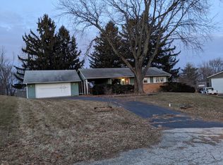 1014 Timothy Dr, Rockford, IL 61108