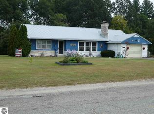 4049 E Coleman Rd, Clare, MI 48617