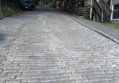 3rd image of 5 Jay St