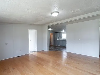 5130 E 21st St — Photo 3