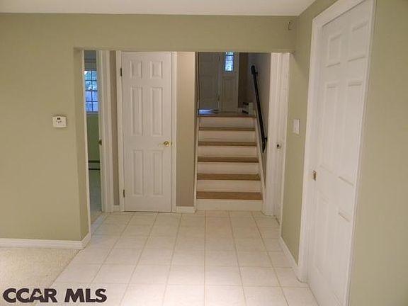 4th image of 424 Park Ln