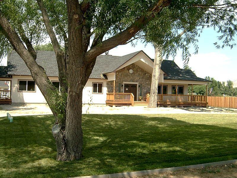 Your Palace In The Country