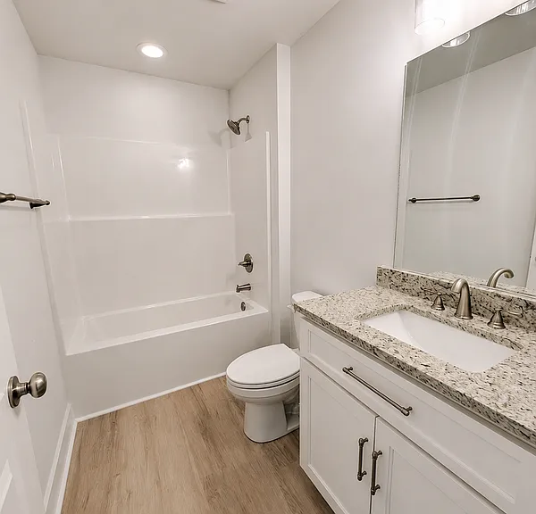 1549 Payne St #2 — Photo 9