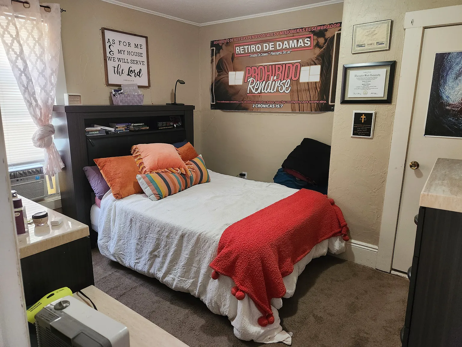 4 bed, 1250 sqft, $2,300 — Photo 4