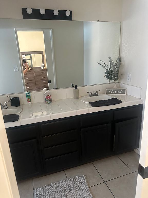 2301 Kelso Peak Ave - Property Image