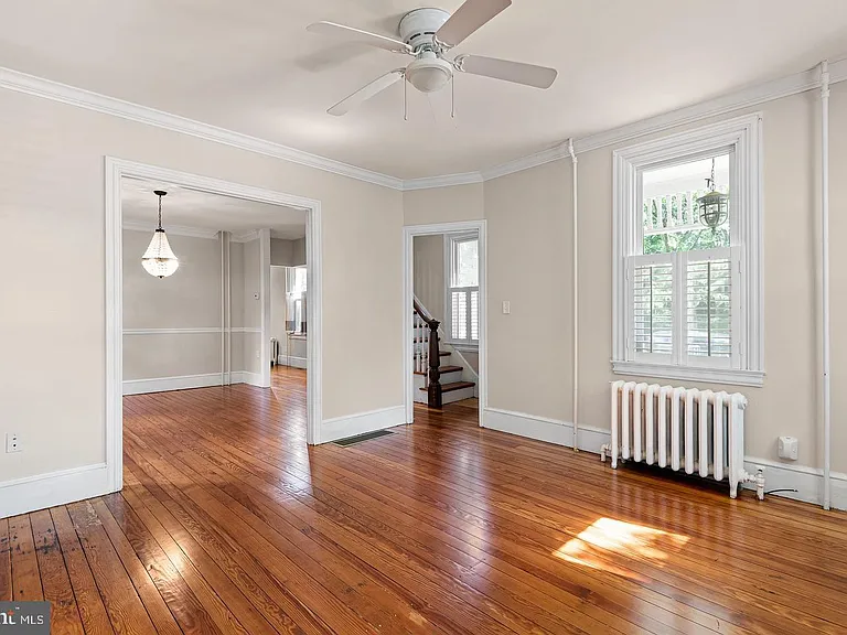 1419 Hamilton St — Photo 10