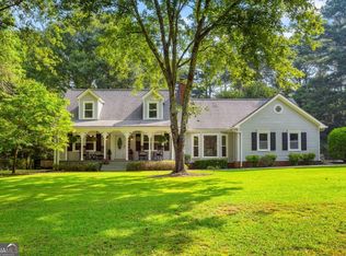 207 Lees Lake Rd, Fayetteville, GA 30214