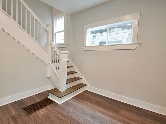 4th image of 332 N Temple Ave