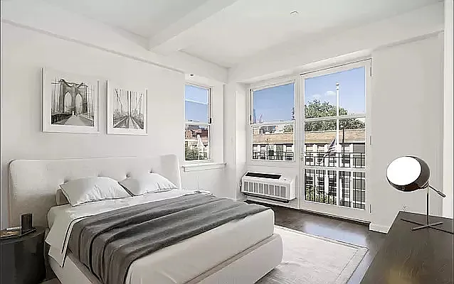 Rented by REAL New York | media 22