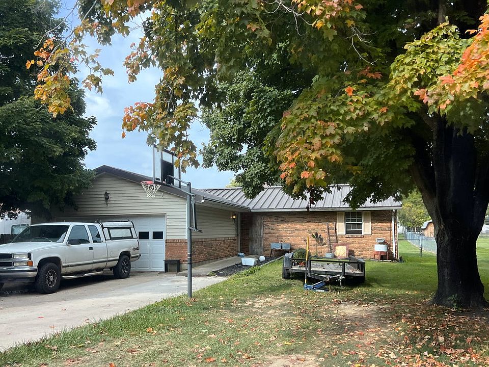 2nd image of 157 Oaksmere Rd