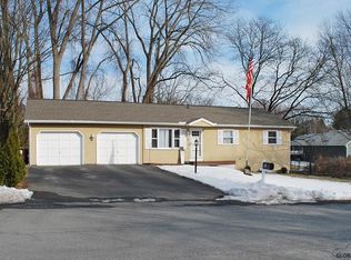 1 Skyline Dr, Latham, NY 12110