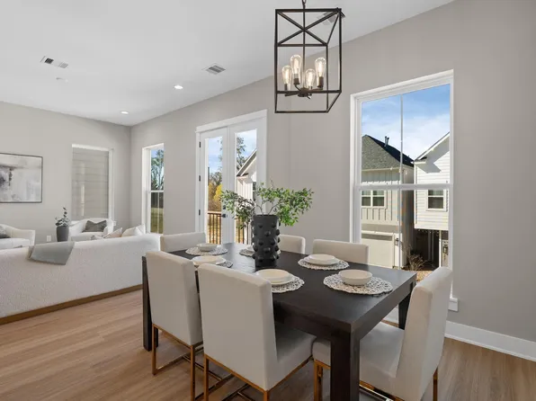 5826 Highland Sun Ln, Houston, TX 77091