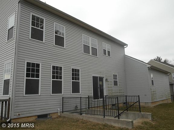 2nd image of 127 Crossgate Dr