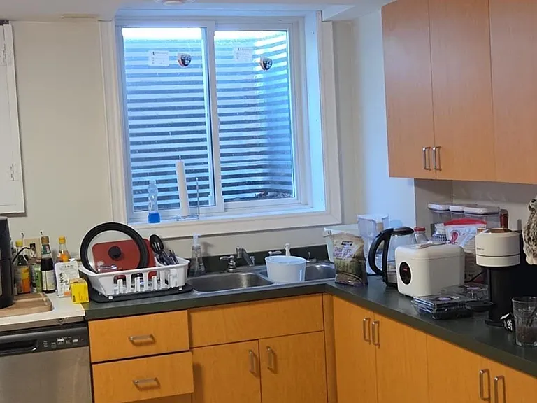 116 Paperbirch Cres E #UPPER — Photo 2