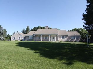 6941 Saint Andrews Cir, Fayetteville, NY 13066