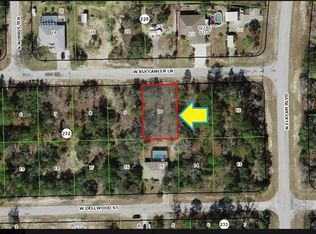 2820 W Buccaneer Ln #10, Dunnellon, FL 34433