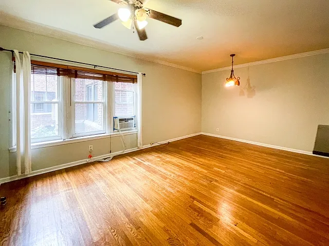 535 W Brompton Ave #1S — Photo 4