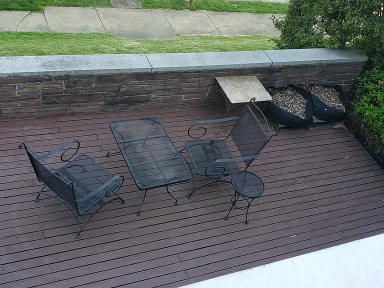 959 S Braddock Ave — Photo 27