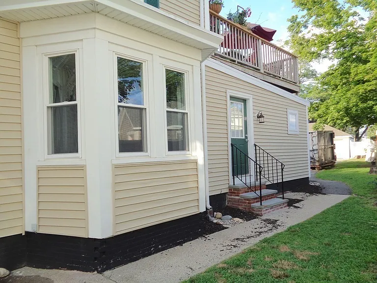 9 Allerton St #1S — Photo 2