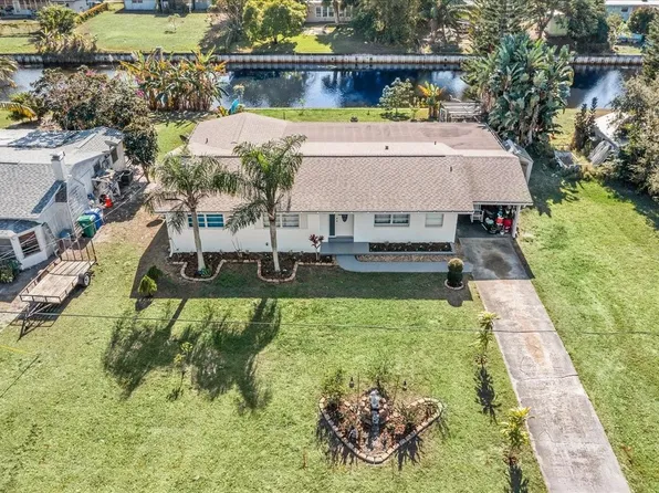 573 Wimbrow Dr, Sebastian, FL 32958