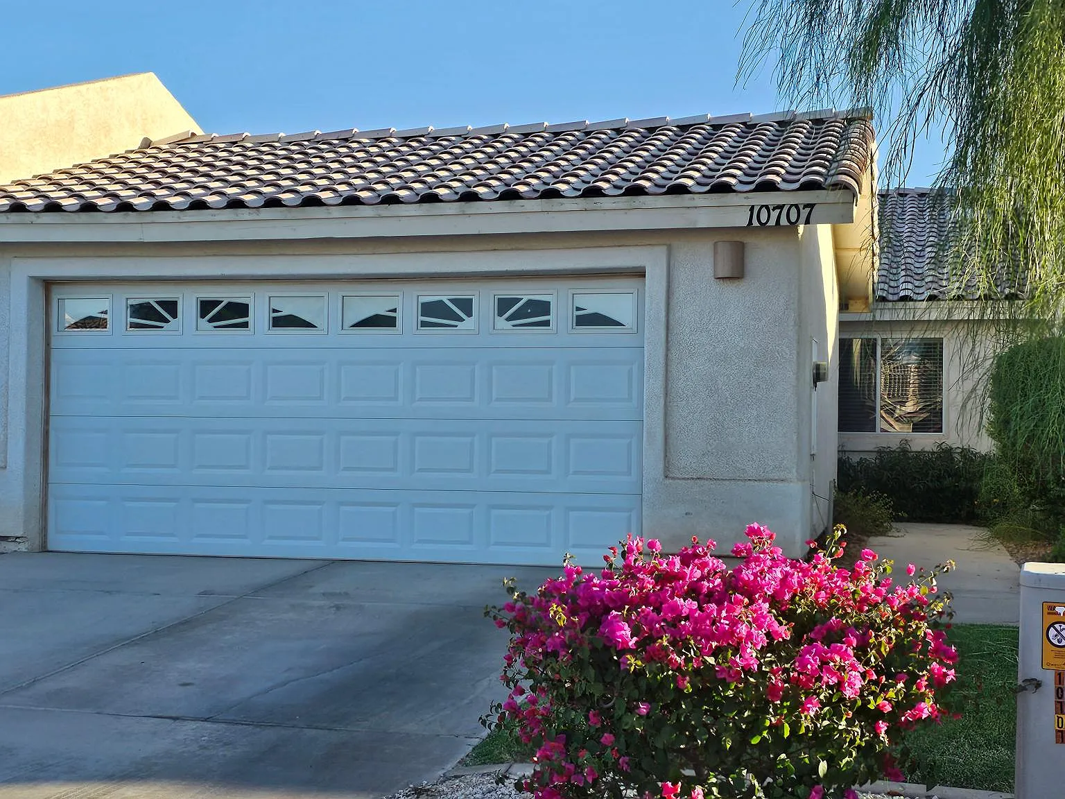 2 bed, 1.5 bath, 1200 sqft, $1,500 — Photo 1