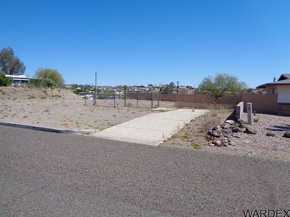 2nd image of 1670 Arena Dr